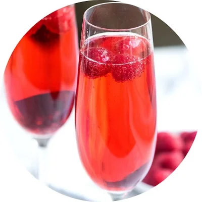 Kir Royale Kokteyli